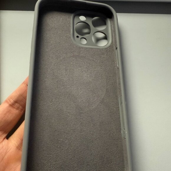 Cream iPhone16 Case - Picture 2 of 2